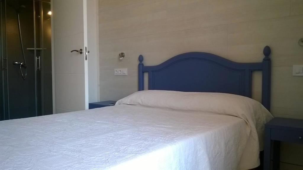 Hostal Paris Ciutadella Ciutadella  Pokój zdjęcie