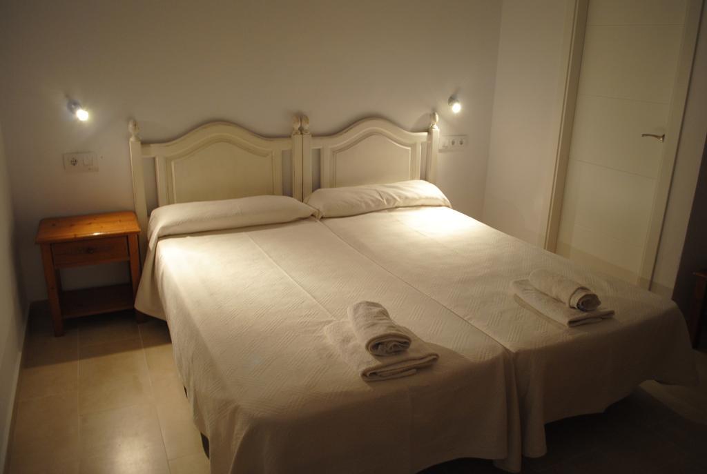 Hostal Paris Ciutadella Ciutadella  Pokój zdjęcie